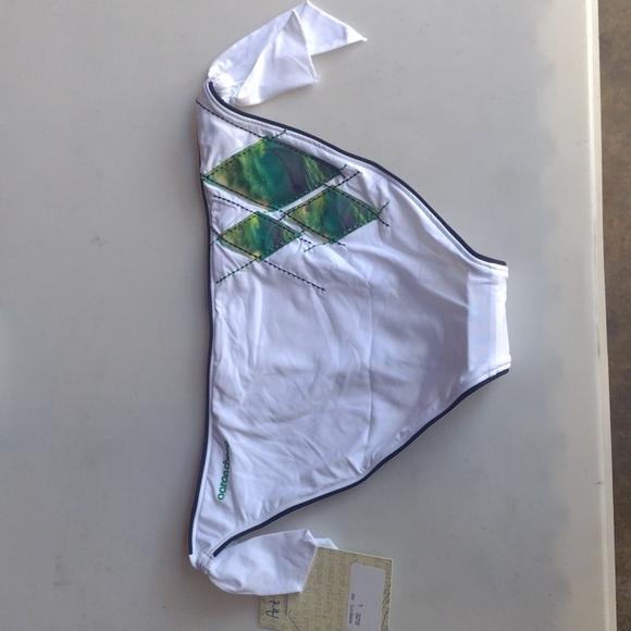 Aaron Chang - Picture 2 of 3